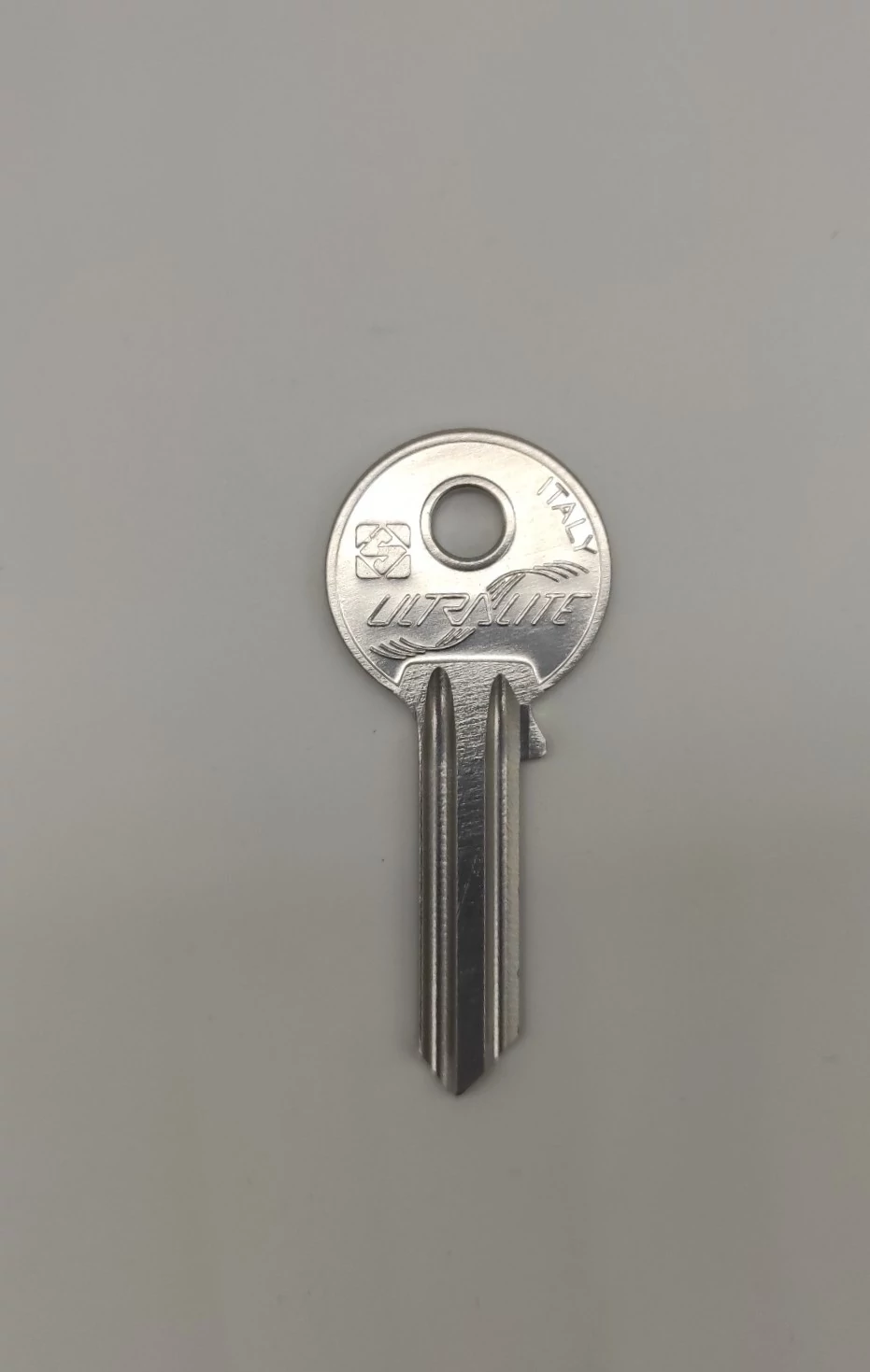 UL050 ULTRALITE SILVER